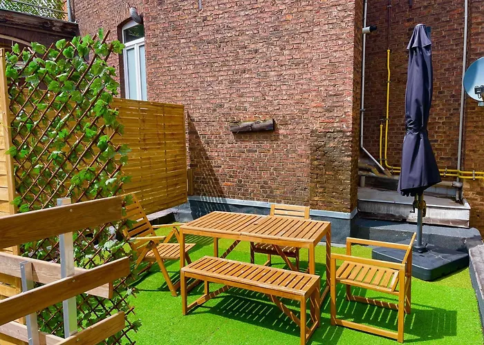 Residence Royal Selys, City-Center - Bike Parking And Outdoor