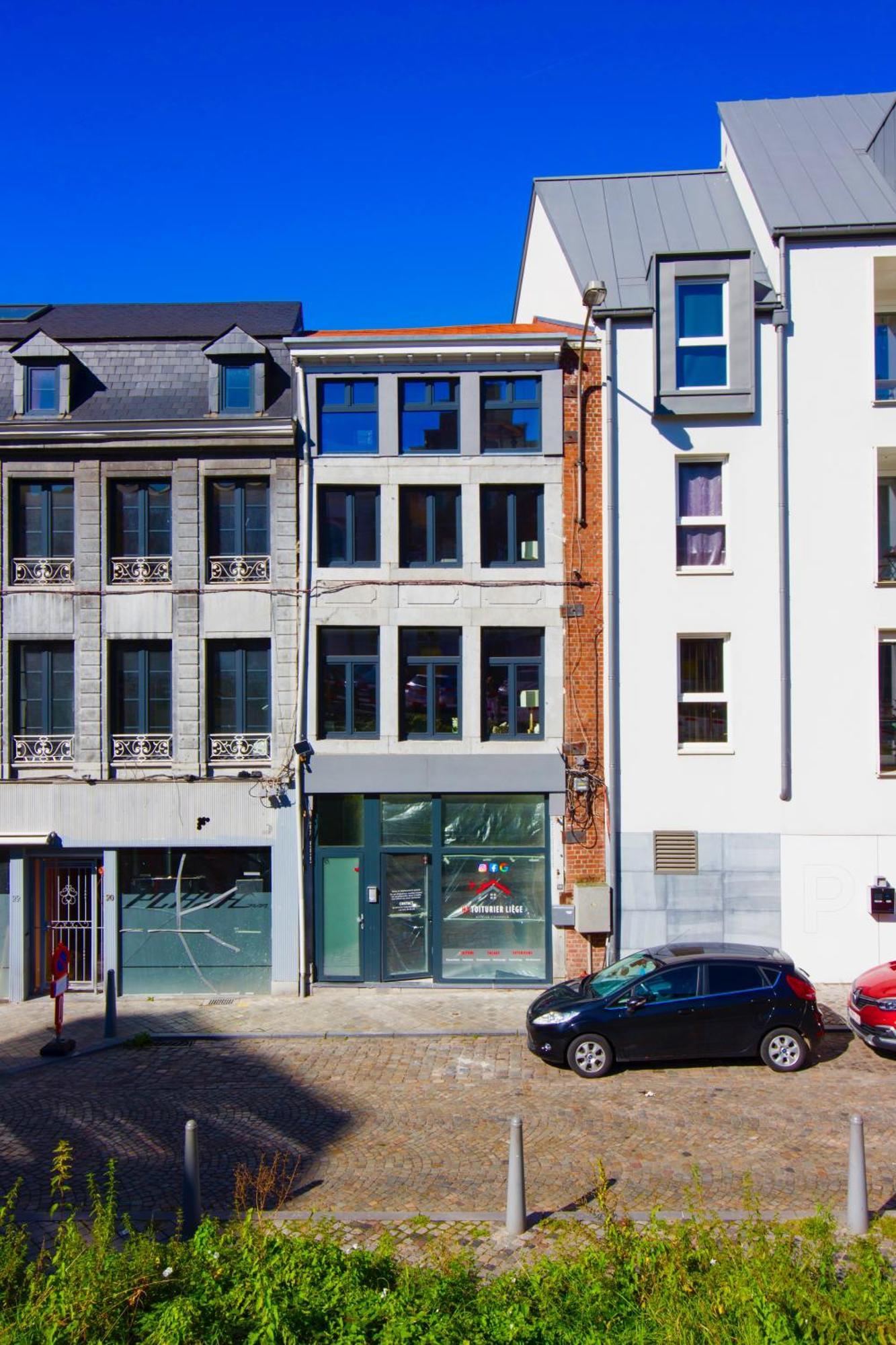 Royal Selys, City-center - Bike Parking And Outdoor Liege