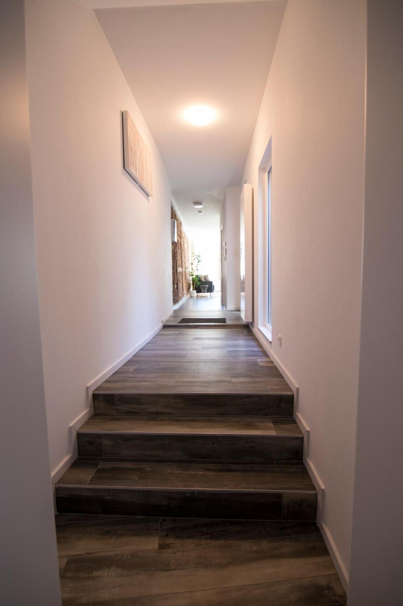 Royal Selys, City-center - Bike Parking And Outdoor Apartment